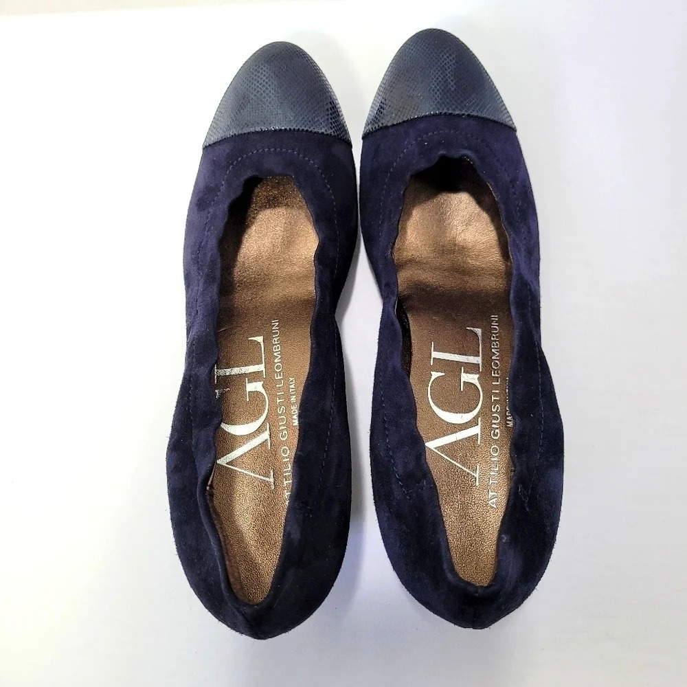 Agl Attilio Giusti Leombruni Cap Toe snake print suede wedge pump heel s…